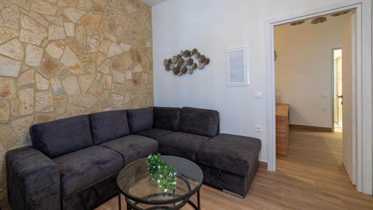 Melitta'S Luxury Apartments Anthousa  Ngoại thất bức ảnh